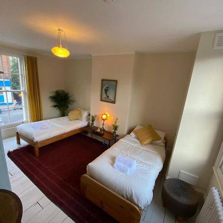 Camden Town Accomodation London Exteriör bild